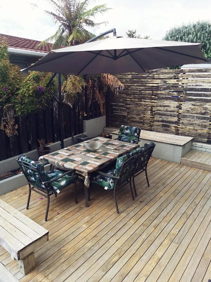 Glamis Ave Shared Home B&B New Plymouth Esterno foto