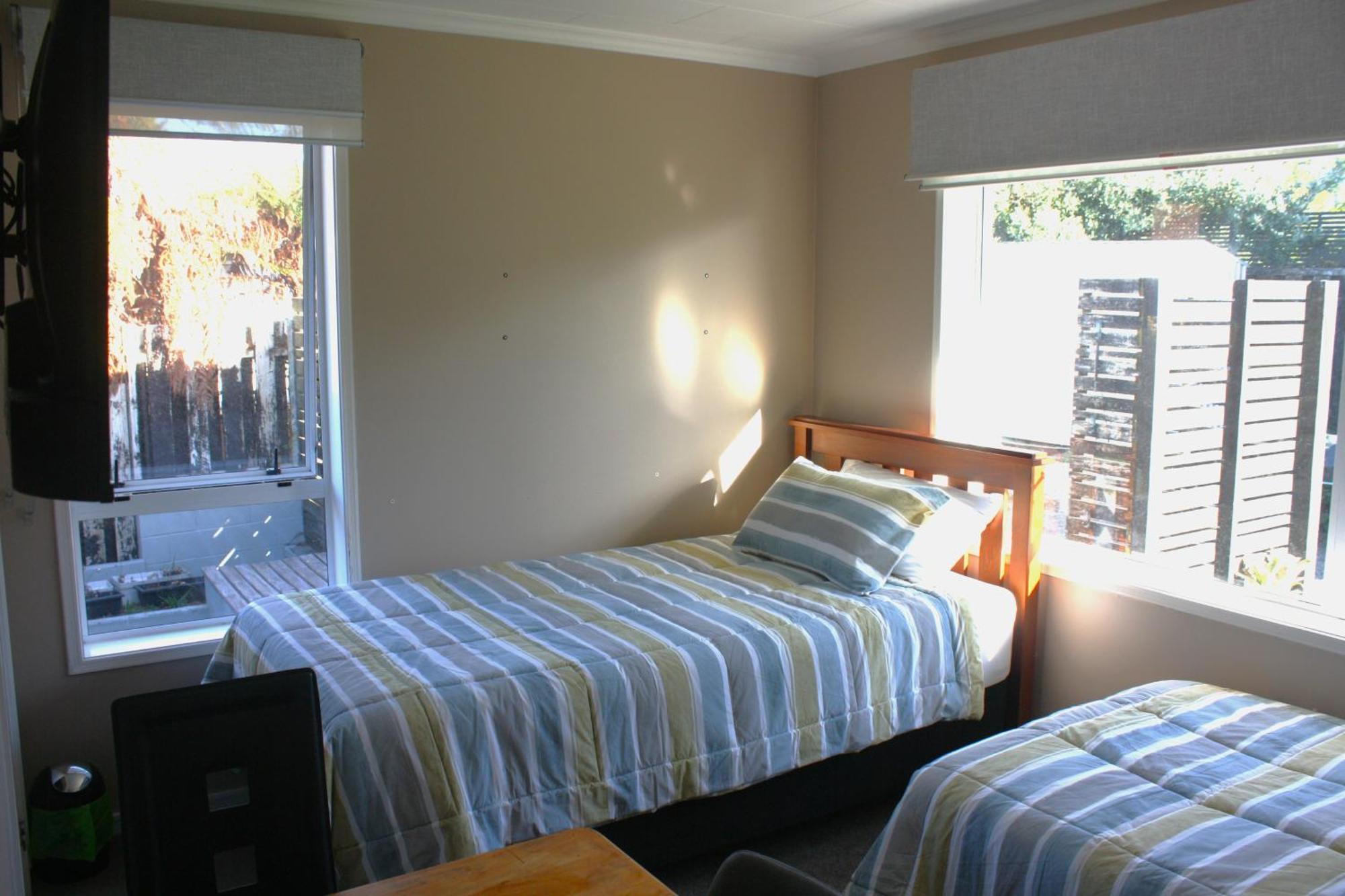 Glamis Ave Shared Home B&B New Plymouth Esterno foto